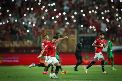 لتعويض حمدي ومهند.. فرصة تنتظر 4 لاعبين لدعم وسط المنتخب أمام بوركينا